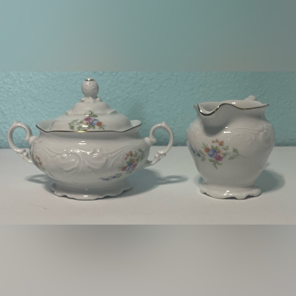 Royal Kent Collection Meissen Flower Creamer & Covered Sugar Bowl Poland